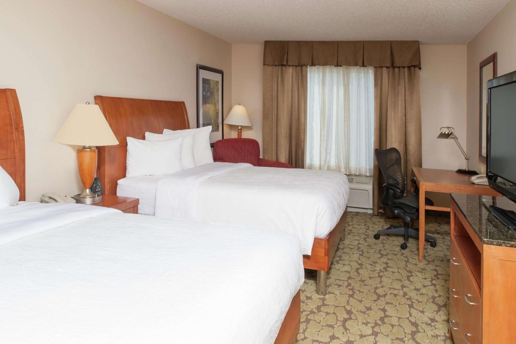 Hilton Garden Inn St. Paul Oakdale Exterior foto
