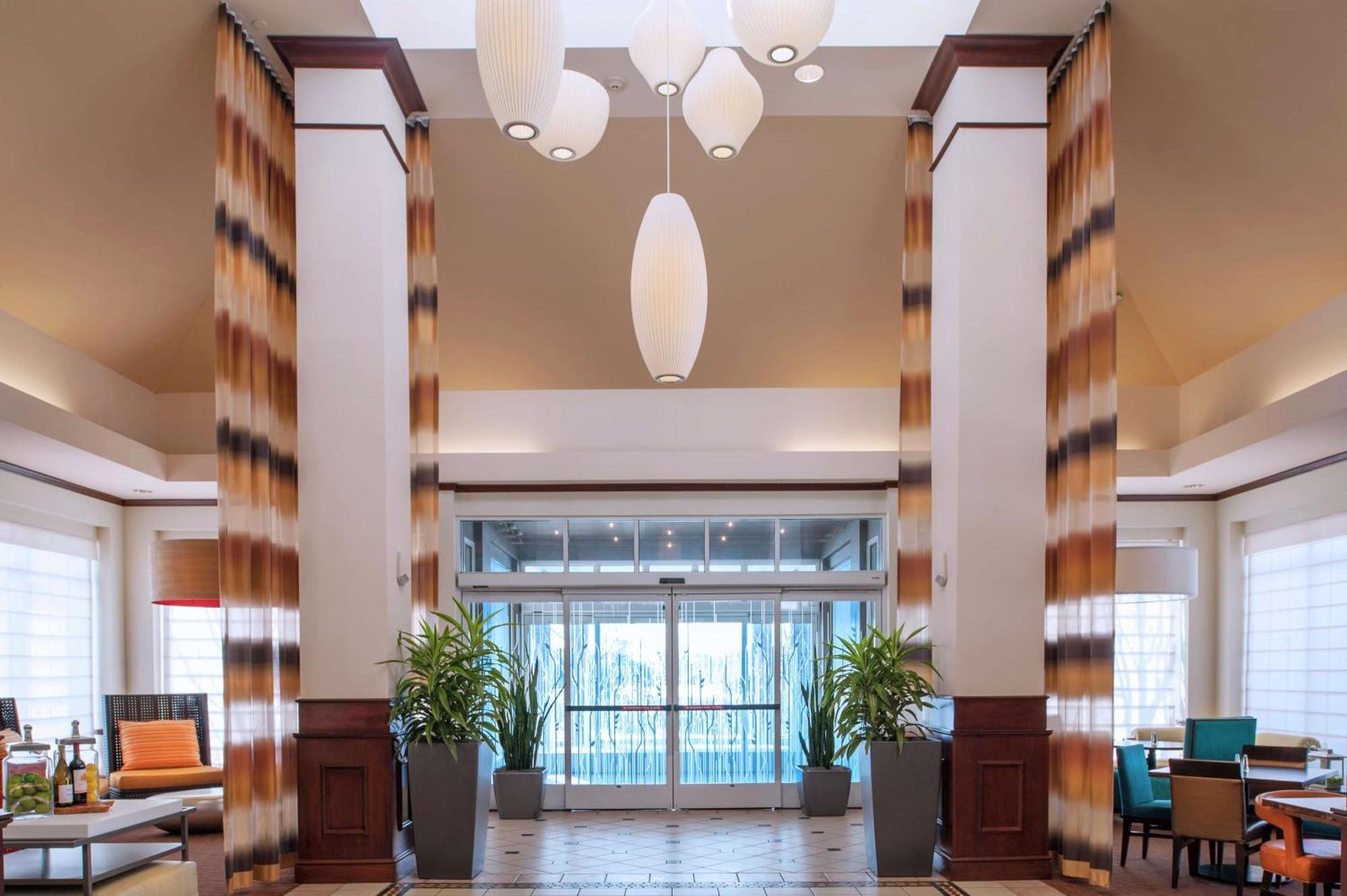 Hilton Garden Inn St. Paul Oakdale Exterior foto